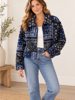NWT Grace & Emma Navy Bandana Patchwork Sherpa Zip Jacket – Medium